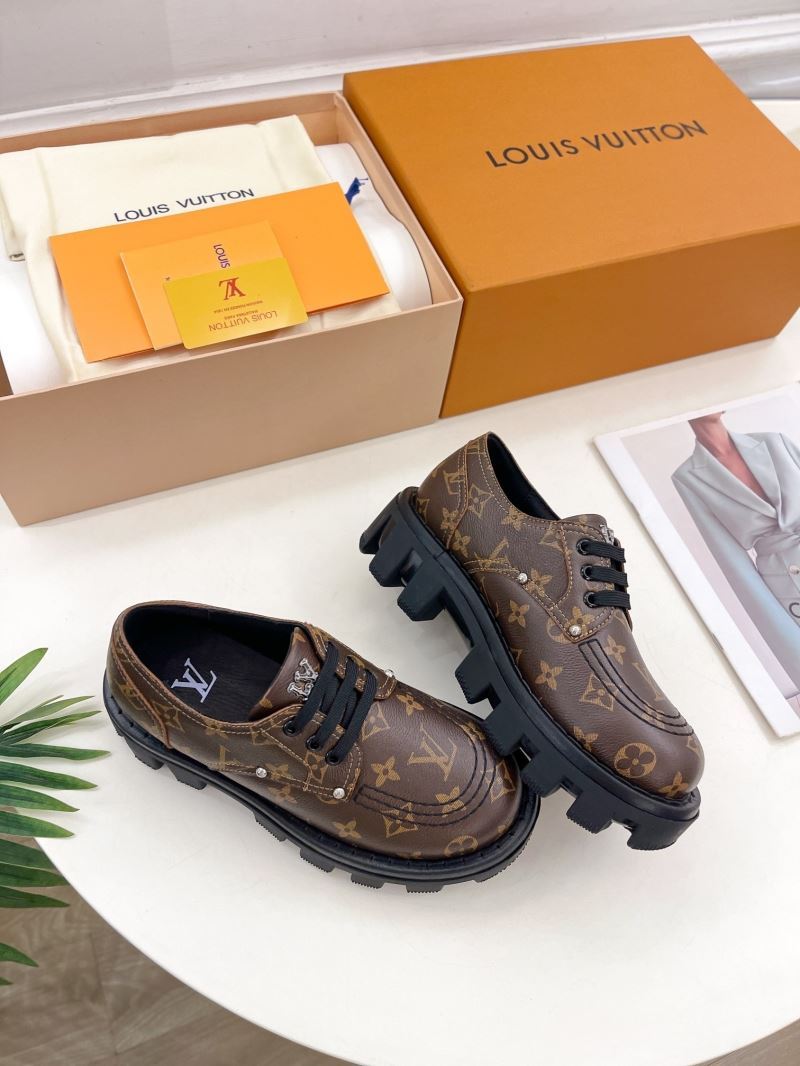 Louis Vuitton Low Shoes